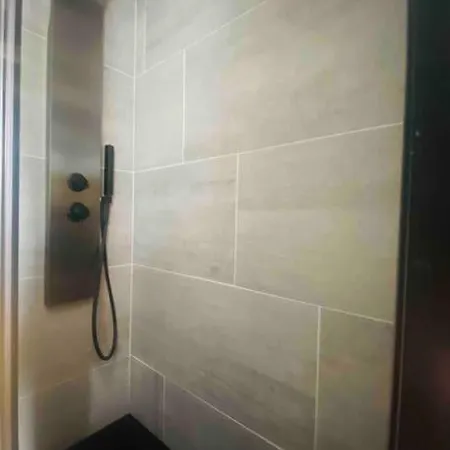 Paisible F2 Ensoleille Vue Apartamento *